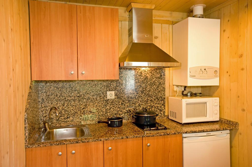 Bungalows La Borda D'Arnaldet Vilanova i la Geltrú Extérieur photo